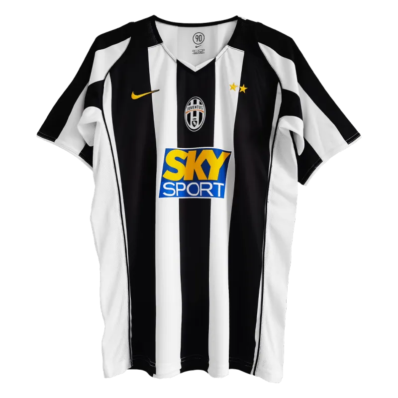 7131d6afe4 2004-05 Juventus Retro Jersey Home - Image 1