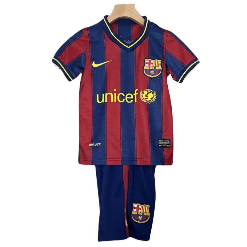 adc7852b 09-10 Barcelona Home Retro Kids Kit - Image 1
